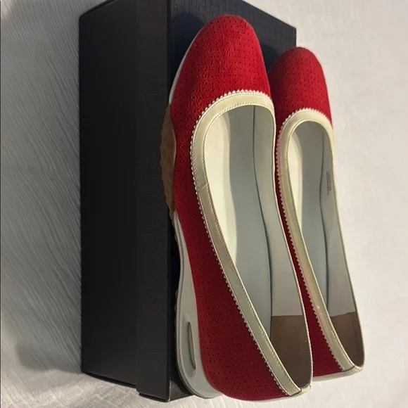 Cole Haan Red Leather Flats Timeless Design - Picture 4 of 5